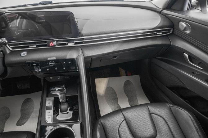 Hyundai Elantra VII (CN7) с пробегом 2020 года, цена 1 899 000 рублей, 78800 км, седан, Автокод Объявления