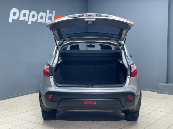Nissan Qashqai I Рестайлинг с пробегом 2011 года, цена 799 000 рублей, 300306 км, внедорожник, Автокод Объявления