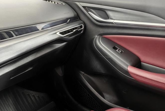 Changan Eado Plus с пробегом 2024 года, цена 1 715 000 рублей, 26043 км, седан, Автокод Объявления