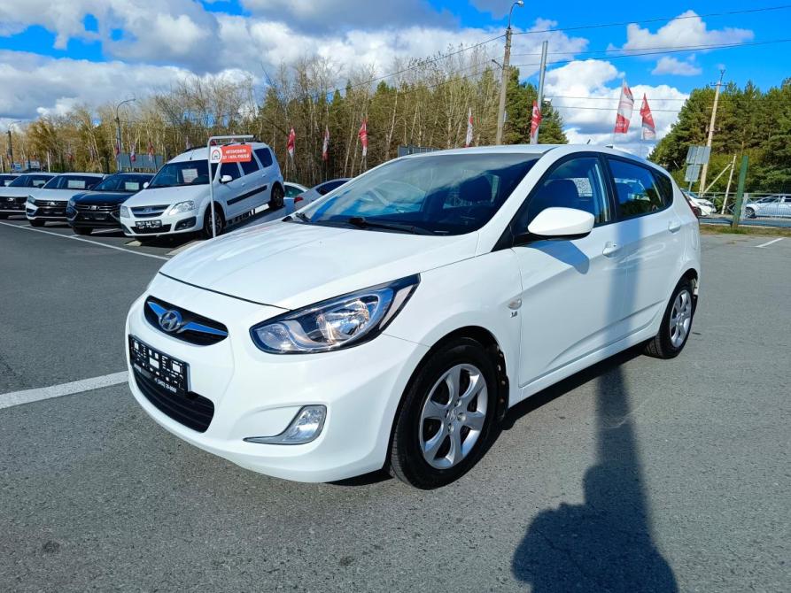 Hyundai Solaris I Тюмень  - изображение 3