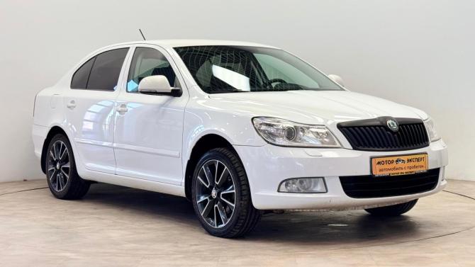 Skoda Octavia II (A5) Рестайлинг с пробегом 2012 года, цена 690 000 рублей, 257485 км, лифтбек, Автокод Объявления