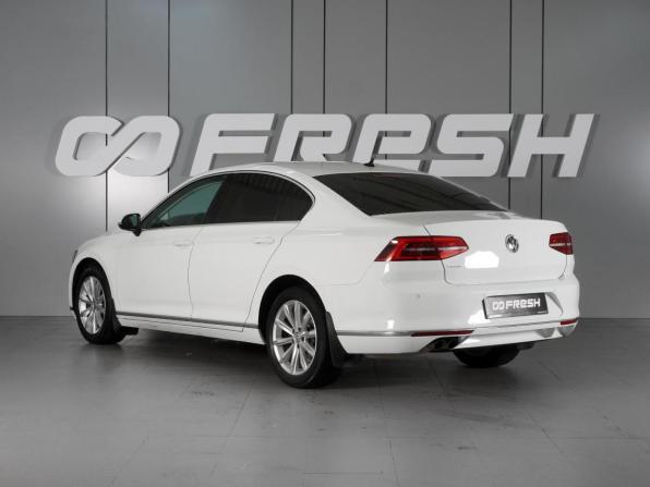 Volkswagen Passat B8 с пробегом 2019 года, цена 2 449 000 рублей, 134499 км, седан, Автокод Объявления