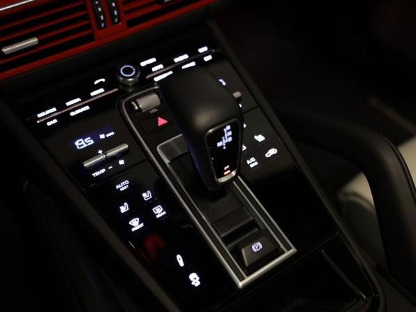 Porsche Cayenne III с пробегом 2022 года, цена 13 990 000 рублей, 21943 км, внедорожник, Автокод Объявления