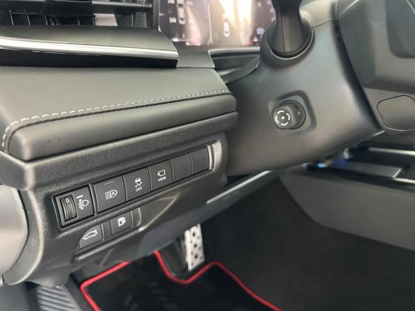 Toyota Camry IX (XV80) China Market с пробегом 2026 года, цена 4 350 000 рублей, 361 км, седан, Автокод Объявления