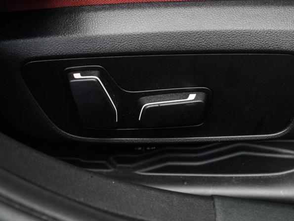 BMW 3 серии VII (G2x) Рестайлинг 2 с пробегом 2025 года, цена 5 600 000 рублей, 7000 км, седан, Автокод Объявления
