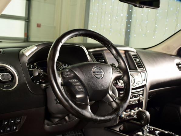 Nissan Pathfinder IV с пробегом 2014 года, цена 1 715 995 рублей, 192375 км, внедорожник, Автокод Объявления