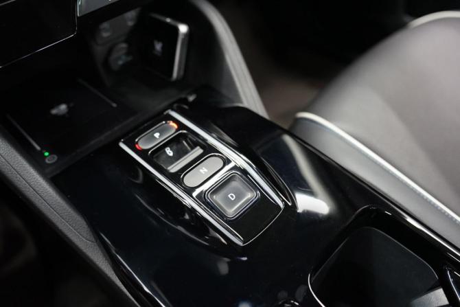 Honda e:NS1 с пробегом 2022 года, цена 3 350 000 рублей, 60212 км, внедорожник, Автокод Объявления