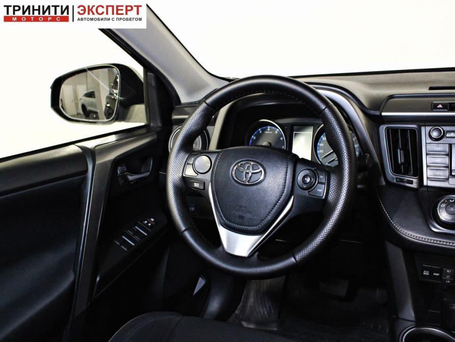 Toyota RAV4 IV (XA40) Рестайлинг Белгород  - изображение 12