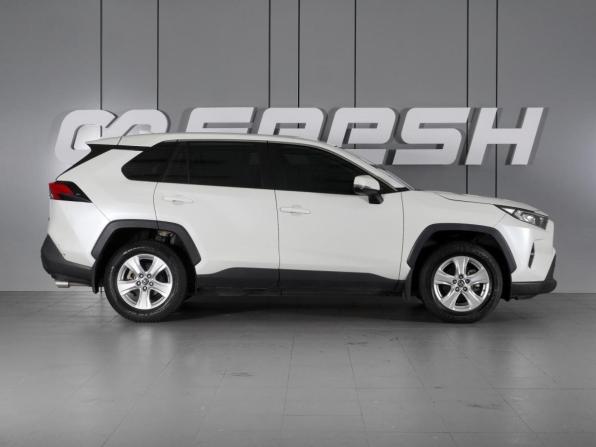 Toyota RAV4 V (XA50) с пробегом 2020 года, цена 3 059 000 рублей, 44408 км, внедорожник, Автокод Объявления