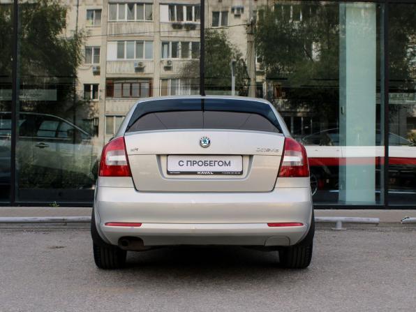 Skoda Octavia II (A5) Рестайлинг с пробегом 2013 года, цена 810 000 рублей, 215408 км, лифтбек, Автокод Объявления