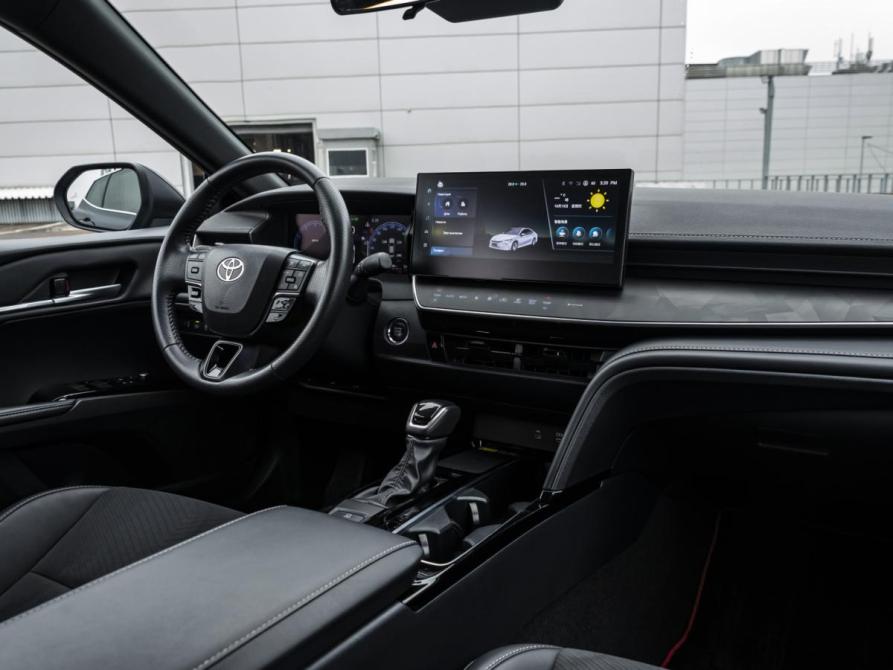 Toyota Camry IX (XV80) China Market Москва  - изображение 17
