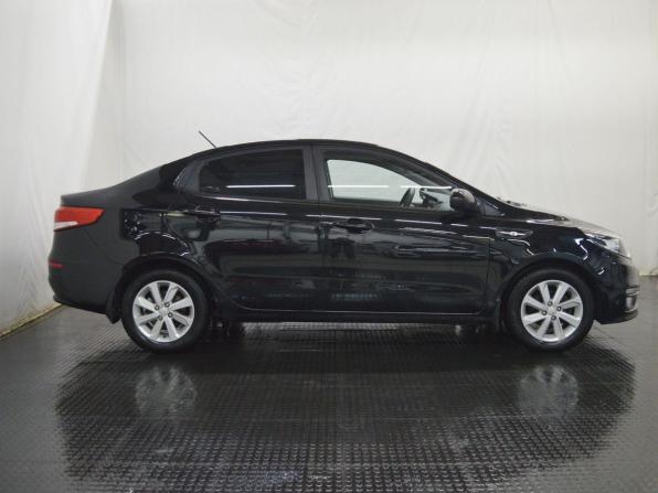 Kia Rio III Рестайлинг с пробегом 2016 года, цена 850 000 рублей, 119103 км, седан, Автокод Объявления