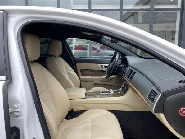 Jaguar XF I Рестайлинг с пробегом 2013 года, цена 1 449 000 рублей, 178952 км, седан, Автокод Объявления