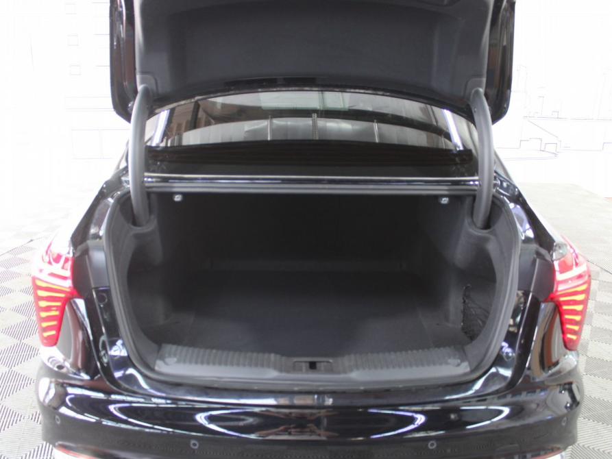 Hongqi H5 II Москва  - изображение 22