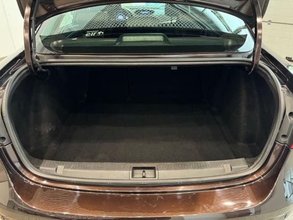 Renault Fluence I Рестайлинг с пробегом 2014 года, цена 770 000 рублей, 143000 км, седан, Автокод Объявления