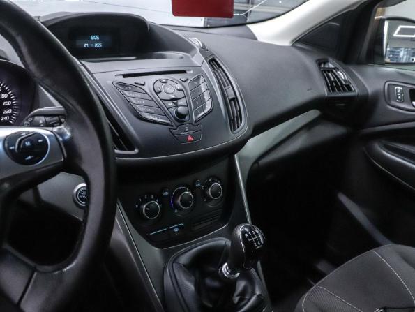 Ford Kuga II с пробегом 2013 года, цена 1 200 000 рублей, 85898 км, внедорожник, Автокод Объявления