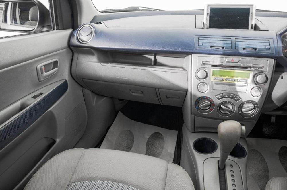 Mazda Demio II (DY) Барнаул  - изображение 19