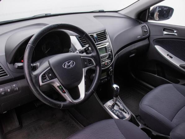 Hyundai Solaris I с пробегом 2012 года, цена 920 000 рублей, 150029 км, седан, Автокод Объявления