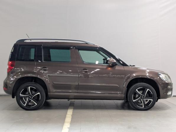 Skoda Yeti I Рестайлинг с пробегом 2016 года, цена 1 685 000 рублей, 56615 км, внедорожник, Автокод Объявления