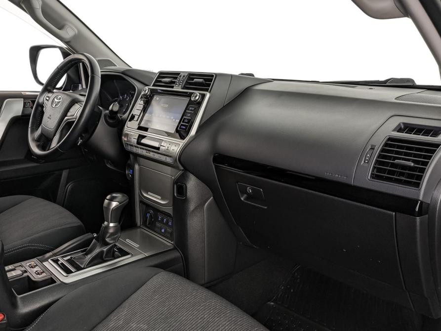 Toyota Land Cruiser Prado 150 Series Рестайлинг 2 Москва  - изображение 13