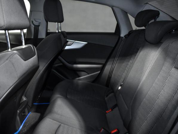 Audi A4 V (B9) с пробегом 2015 года, цена 2 019 700 рублей, 166485 км, седан, Автокод Объявления
