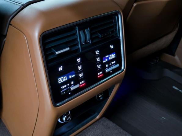 Porsche Cayenne III с пробегом 2018 года, цена 6 750 000 рублей, 87606 км, внедорожник, Автокод Объявления