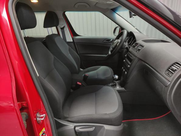 Skoda Yeti I с пробегом 2012 года, цена 700 000 рублей, 179000 км, внедорожник, Автокод Объявления