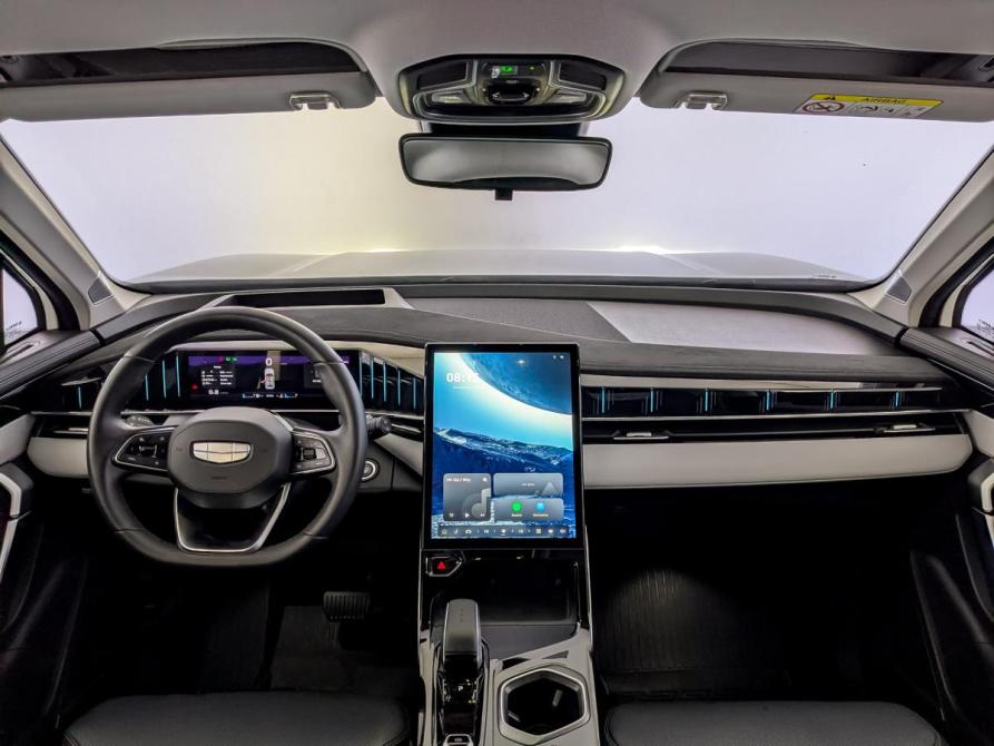 Geely Atlas II Москва  - изображение 14