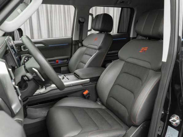 JETOUR T2 с пробегом 2024 года, цена 3 150 000 рублей, 34756 км, внедорожник, Автокод Объявления