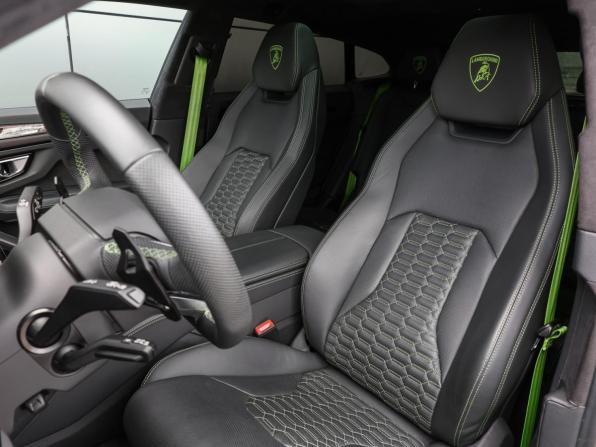 Lamborghini Urus I Рестайлинг с пробегом 2023 года, цена 32 500 000 рублей, 44063 км, внедорожник, Автокод Объявления