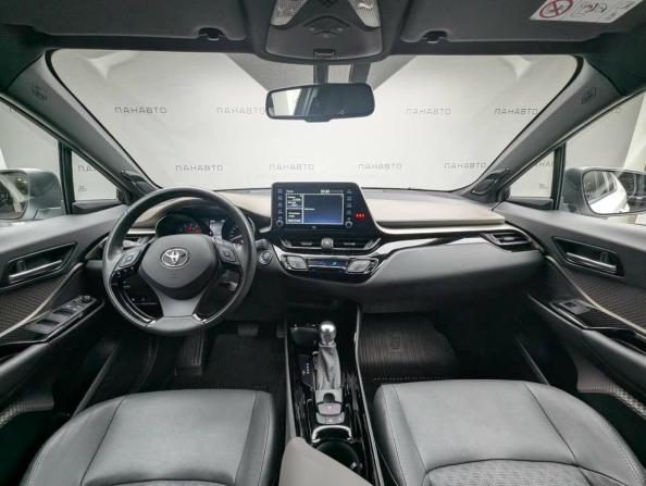Toyota C-HR I Рестайлинг с пробегом 2022 года, цена 2 897 000 рублей, 54094 км, внедорожник, Автокод Объявления