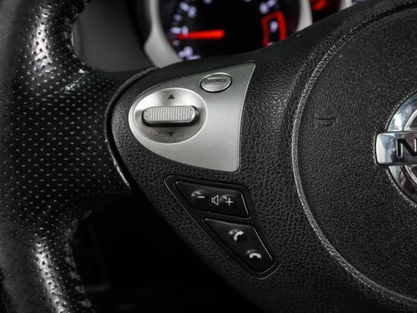 Nissan Juke I с пробегом 2012 года, цена 974 000 рублей, 189947 км, внедорожник, Автокод Объявления