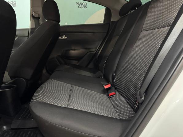 Kia Rio IV с пробегом 2018 года, цена 1 320 000 рублей, 58855 км, седан, Автокод Объявления