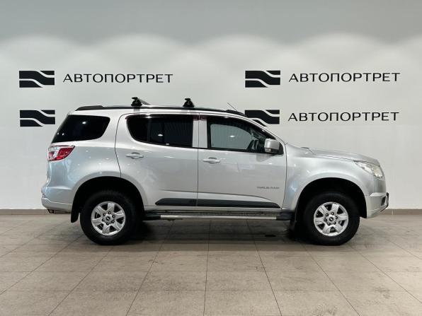 Chevrolet TrailBlazer II с пробегом 2013 года, цена 1 349 000 рублей, 155109 км, внедорожник, Автокод Объявления