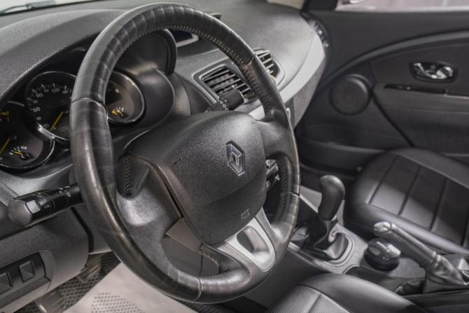 Renault Fluence I с пробегом 2012 года, цена 869 000 рублей, 116500 км, седан, Автокод Объявления