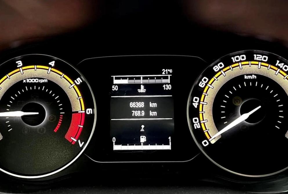 Lada (ВАЗ) Vesta I Рестайлинг (NG) Нижний Новгород  - изображение 17