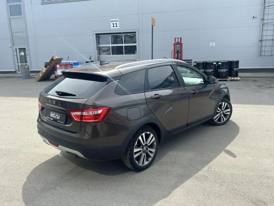 Lada (ВАЗ) Vesta I Санкт-Петербург  - изображение 2