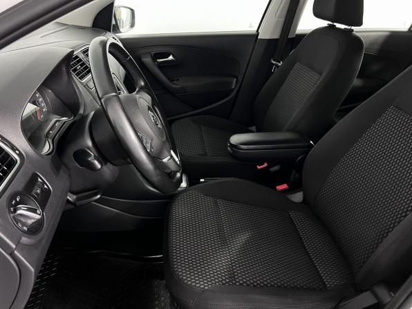 Volkswagen Polo V с пробегом 2013 года, цена 1 100 000 рублей, 165000 км, седан, Автокод Объявления