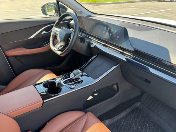 Omoda C5 I с пробегом 2023 года, цена 1 579 000 рублей, 42745 км, внедорожник, Автокод Объявления