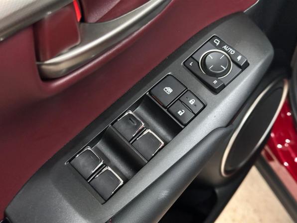 Lexus NX I Рестайлинг с пробегом 2021 года, цена 4 570 000 рублей, 27910 км, внедорожник, Автокод Объявления