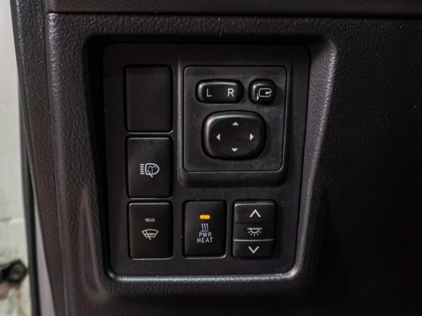 Toyota Land Cruiser Prado 150 Series с пробегом 2010 года, цена 2 399 000 рублей, 299862 км, внедорожник, Автокод Объявления