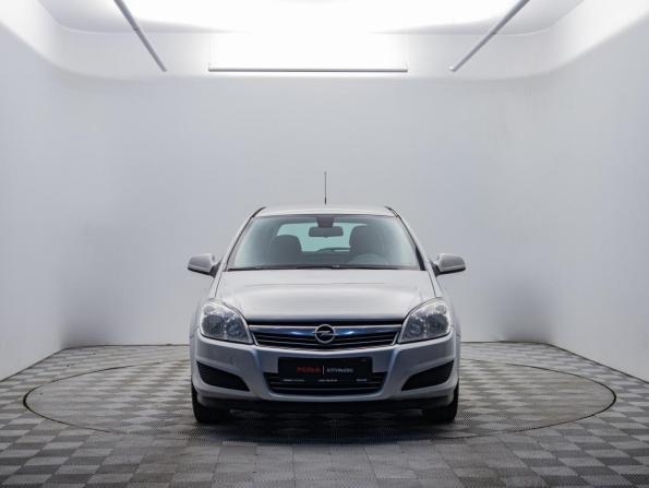 Opel Astra H Рестайлинг с пробегом 2012 года, цена 550 000 рублей, 278884 км, универсал, Автокод Объявления