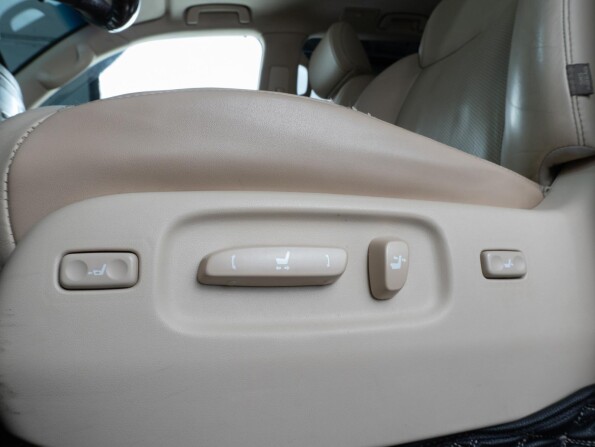 Lexus LX III Рестайлинг с пробегом 2012 года, цена 3 989 000 рублей, 152269 км, внедорожник, Автокод Объявления