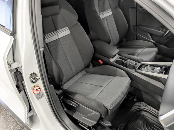 Audi A3 IV (8Y) с пробегом 2021 года, цена 2 370 000 рублей, 97019 км, седан, Автокод Объявления