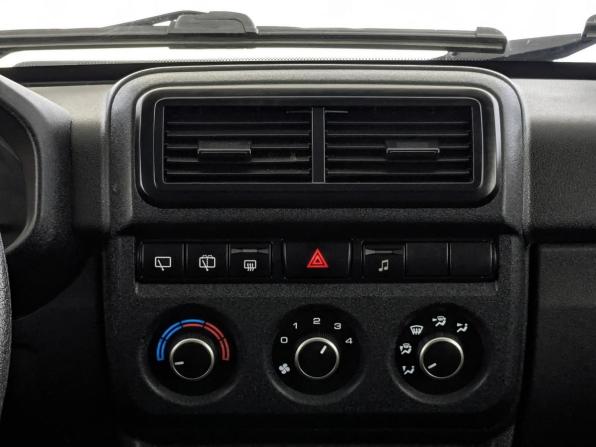 Lada (ВАЗ) Niva Legend с пробегом 2024 года, цена 865 000 рублей, 34725 км, внедорожник, Автокод Объявления