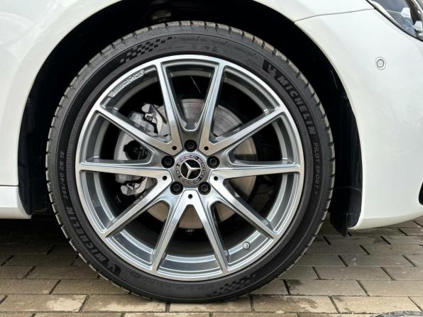 Mercedes-Benz E-Класс V (W213 S213 C238) Рестайлинг с пробегом 2022 года, цена 5 690 000 рублей, 22188 км, седан, Автокод Объявления