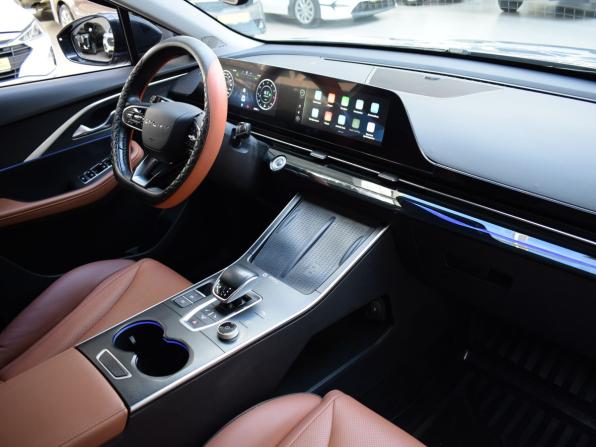 Omoda C5 I с пробегом 2022 года, цена 1 585 000 рублей, 45893 км, внедорожник, Автокод Объявления