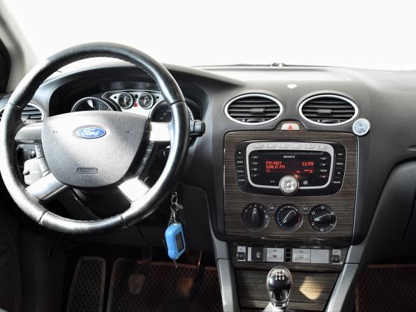 Ford Focus II Рестайлинг с пробегом 2008 года, цена 349 000 рублей, 251795 км, седан, Автокод Объявления