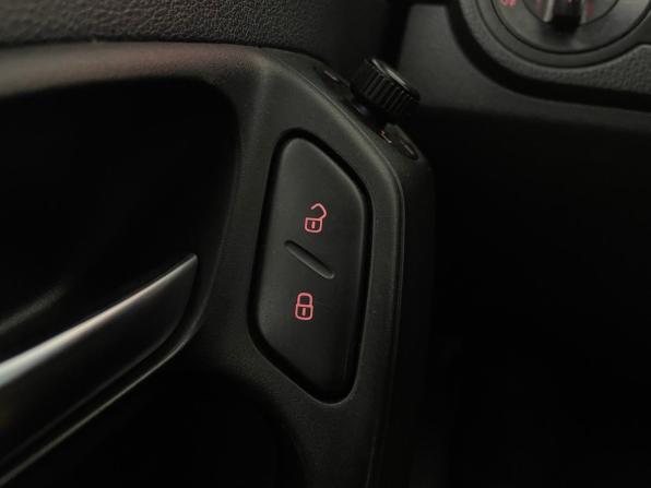 Volkswagen Polo V с пробегом 2013 года, цена 715 000 рублей, 177005 км, седан, Автокод Объявления