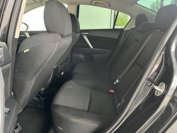 Mazda 3 II (BL) Рестайлинг с пробегом 2013 года, цена 850 000 рублей, 216269 км, седан, Автокод Объявления